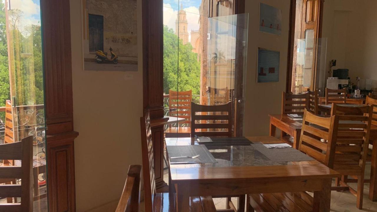 Отель Hostal Zocalo Мерида Экстерьер фото