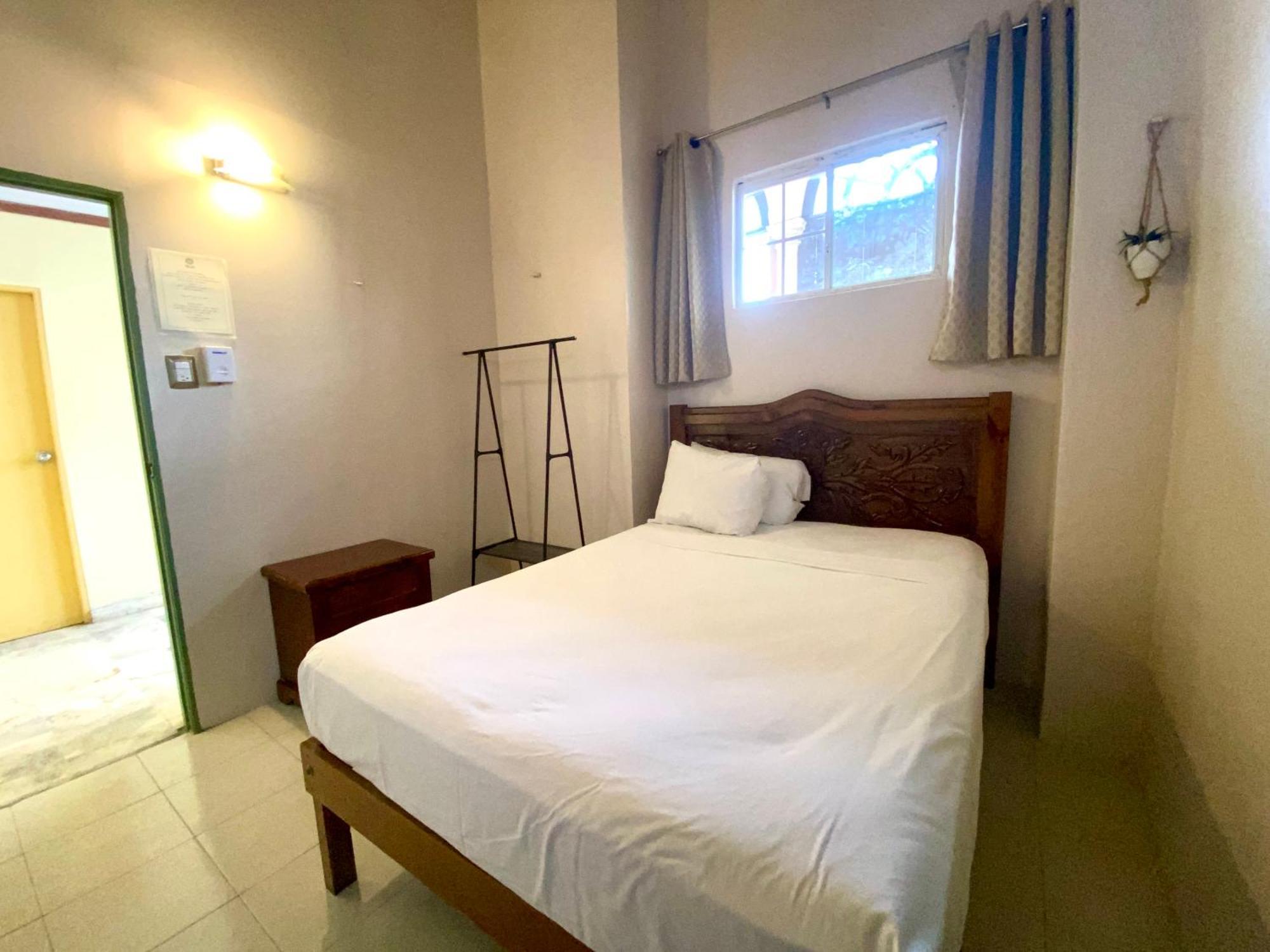 Отель Hostal Zocalo Мерида Экстерьер фото